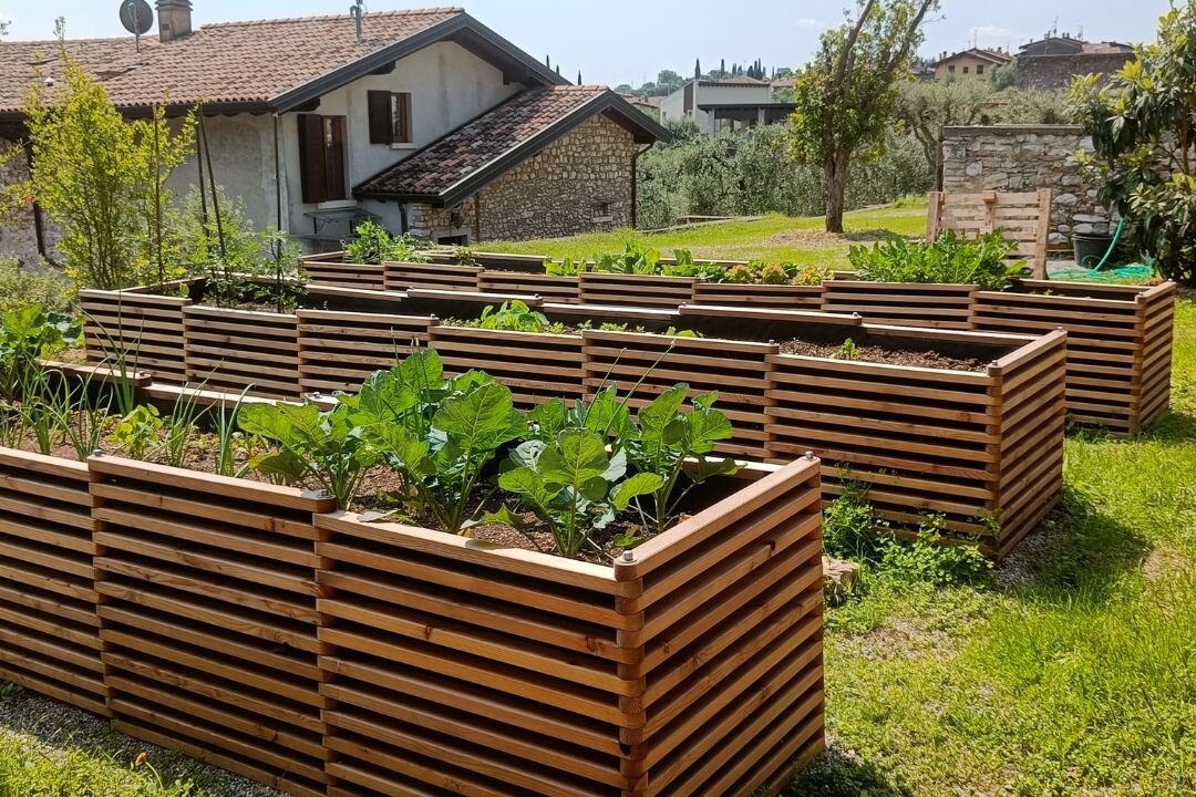 Grandi orti rialzati sul Lago di Garda