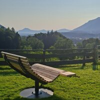 Sdraio girevole per 2 persone con tavolino e piastra di base