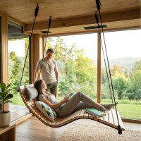 Die "LeoLiege" - Hängeliege für 1 Person aus Zirbenholz