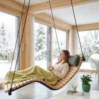 Die "LeoLiege" - Hängeliege für 1 Person aus Zirbenholz